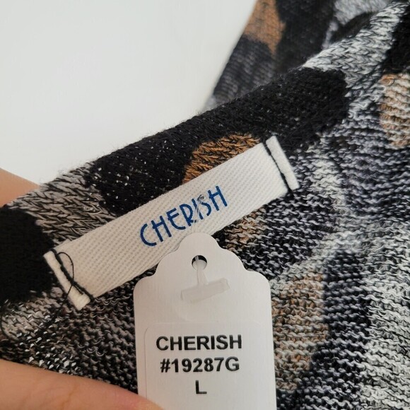 NEW Cherish Leopard Cheetah Print Twist Deep V Back Long Sleeve Top Size Large - Picture 9 of 11